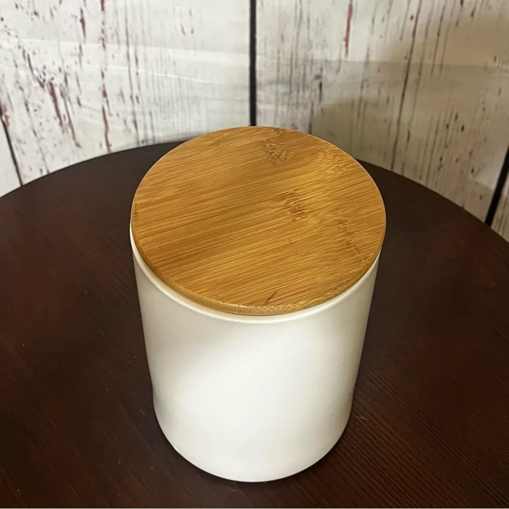 3R Studios white ceramic
